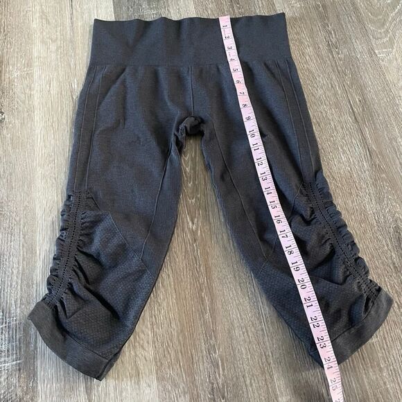 Lululemon In The Flow Crop Legging Dark Charcoal Grey - Picture 10 of 10